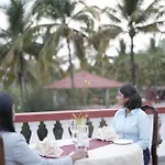 Indismart Woodbourne Resort