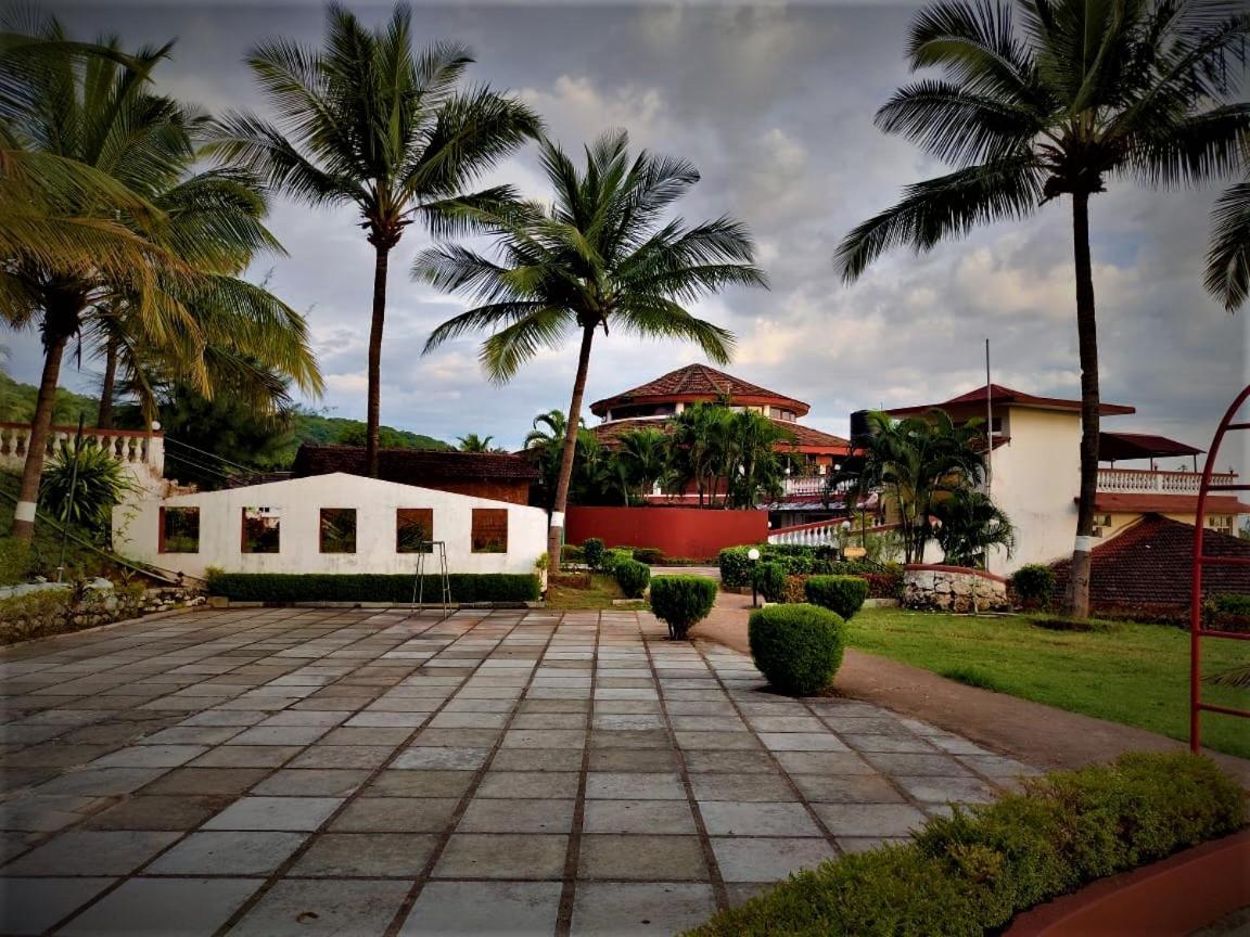 Resort Indismart Woodbourne *